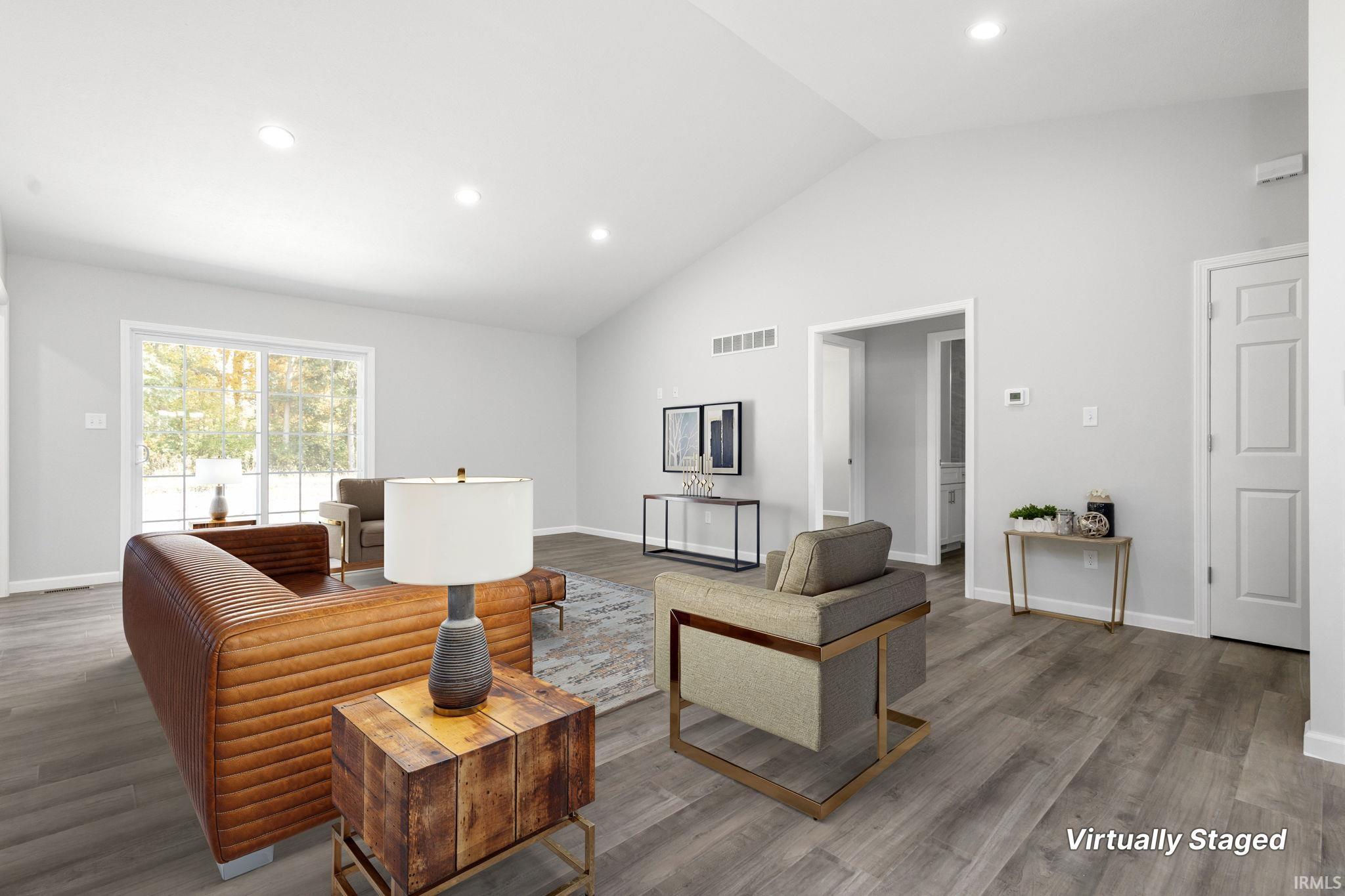 Mishawaka, Indiana 46545, United States, 4 Bedrooms Bedrooms, ,3 BathroomsBathrooms,Residential,Active,231864