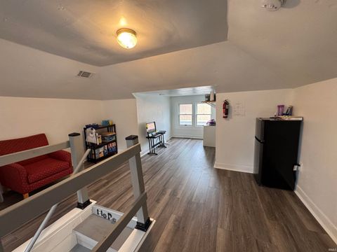 Tiny photo for 1420 S Plate Street, Kokomo, IN 46902 (MLS # 202534402)