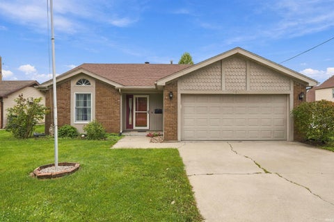 Photo for 104 E Evergreen Lane