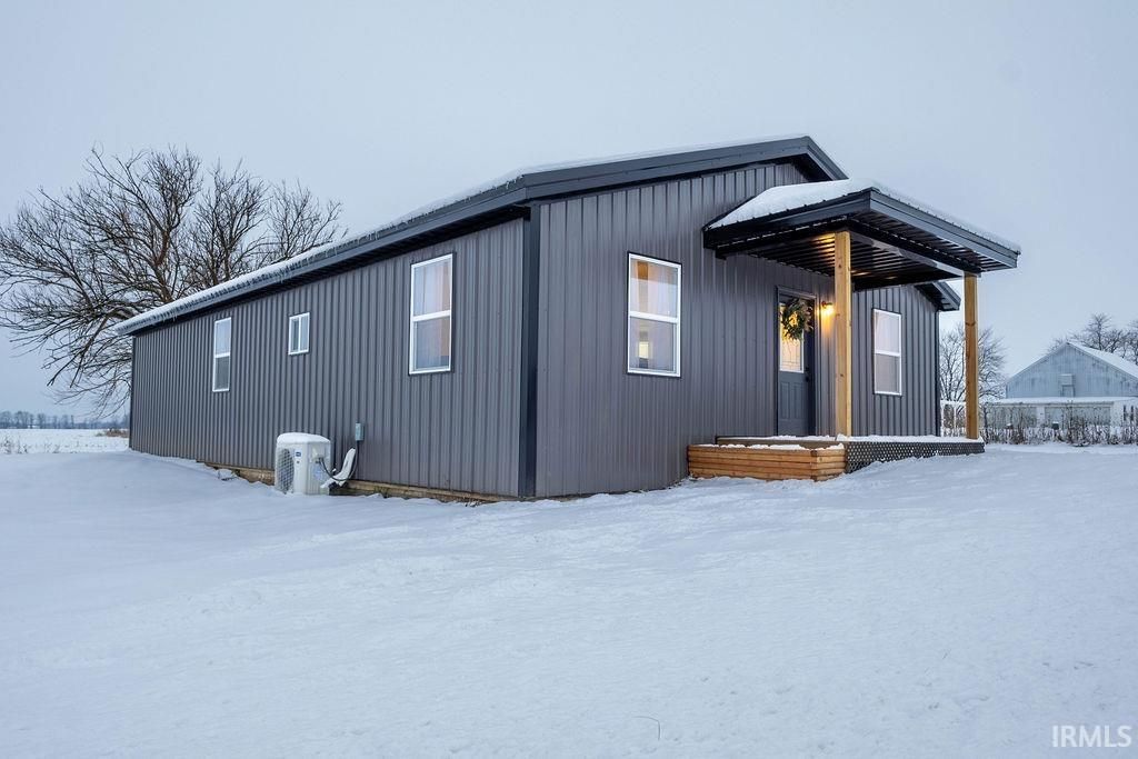 Photo of 9095 S State Road 38, New Castle, IN 47362 (MLS # 202548078)