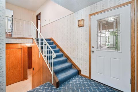 Tiny photo for 6936 CASSELL Drive, Greentown, IN 46936 (MLS # 202547254)