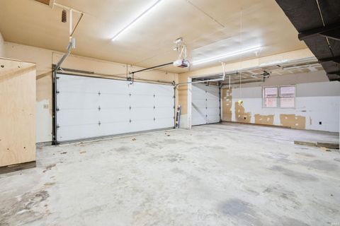 Tiny photo for 6936 CASSELL Drive, Greentown, IN 46936 (MLS # 202547254)