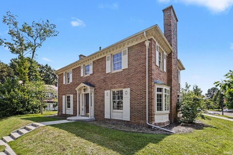 Photo for 919 Riverside Drive