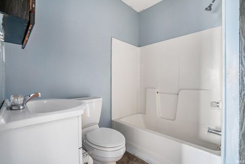 Tiny photo for 128 W 7th Street, Rochester, IN 46975 (MLS # 202531417)