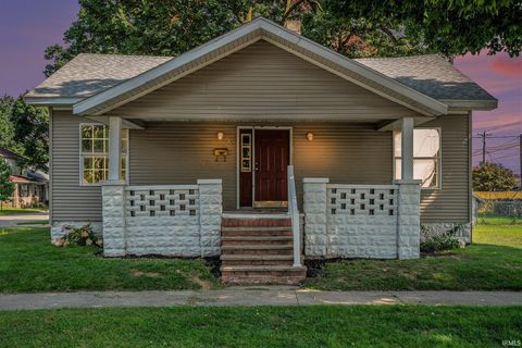 Photo of 128 W 7th Street, Rochester, IN 46975 (MLS # 202531417)