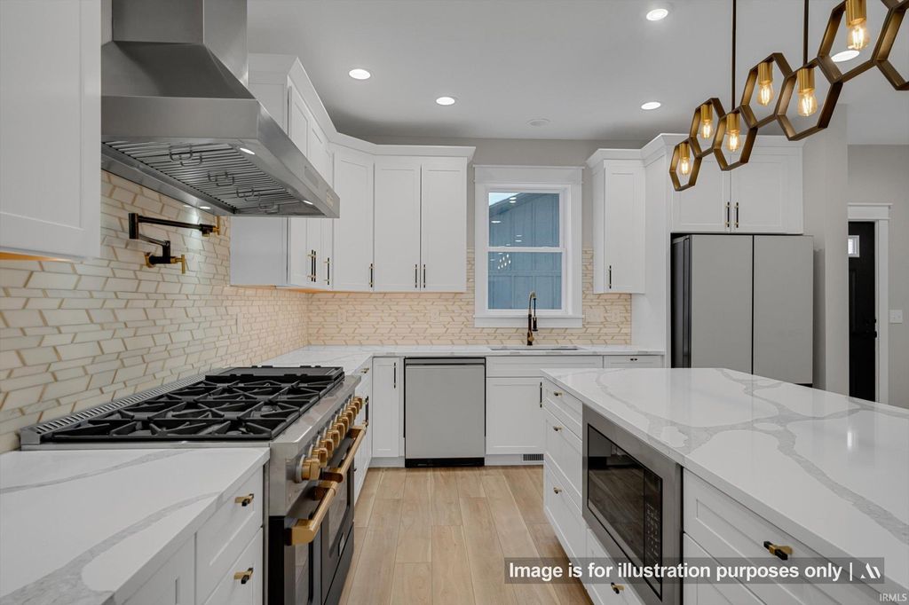 Photo of 1006 Sorin Street, South Bend, IN 46617 (MLS # 202606731)