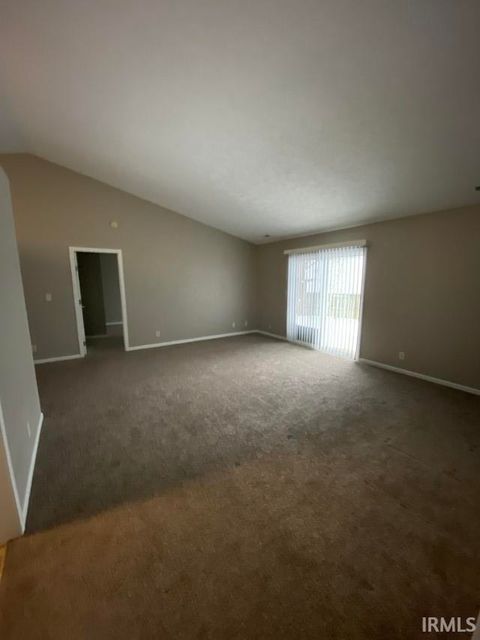 Tiny photo for 1128 Hornbeam Circle #West, Lafayette, IN 47905 (MLS # 202609558)