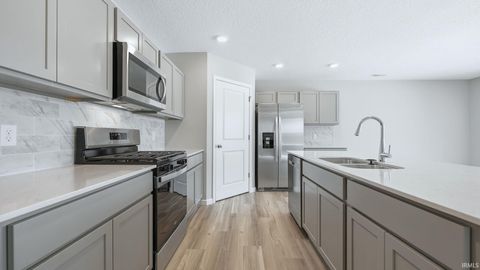 Tiny photo for 7814 Aniline Trail, Fort Wayne, IN 46835 (MLS # 202546376)