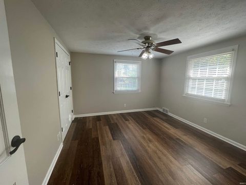 Tiny photo for 2041 Polaris Avenue, Evansville, IN 47715 (MLS # 202605019)