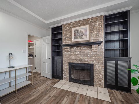 Tiny photo for 2041 Polaris Avenue, Evansville, IN 47715 (MLS # 202605019)