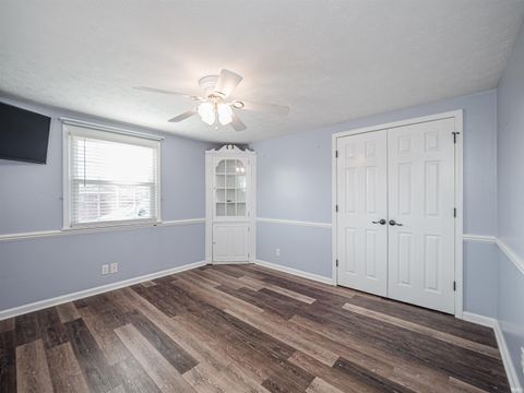 Tiny photo for 2041 Polaris Avenue, Evansville, IN 47715 (MLS # 202605019)