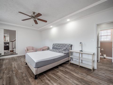 Tiny photo for 2041 Polaris Avenue, Evansville, IN 47715 (MLS # 202605019)