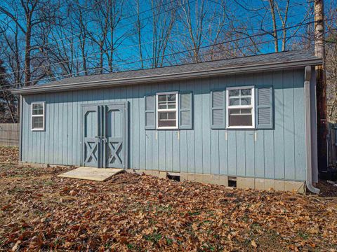 Tiny photo for 2041 Polaris Avenue, Evansville, IN 47715 (MLS # 202605019)