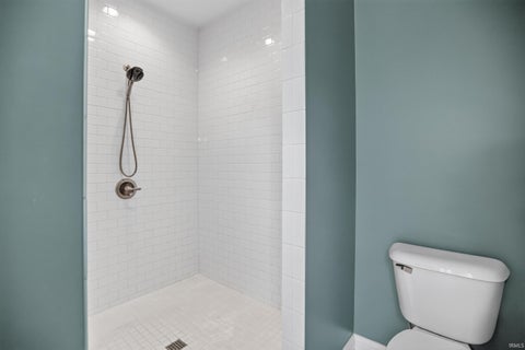 Tiny photo for 601 Brittania Drive, Huntington, IN 46750 (MLS # 202634380)