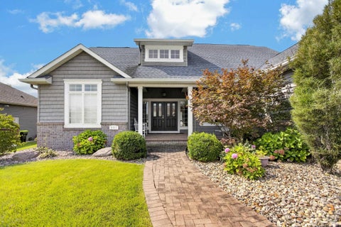 Tiny photo for 601 Brittania Drive, Huntington, IN 46750 (MLS # 202634380)