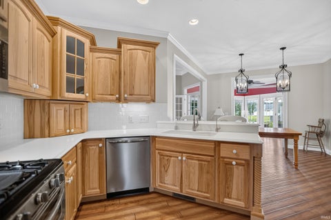 Tiny photo for 601 Brittania Drive, Huntington, IN 46750 (MLS # 202634380)