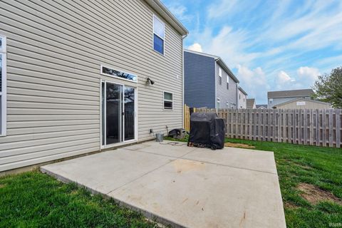 Tiny photo for 140 Wadsworth Court, Lafayette, IN 47905 (MLS # 202621062)