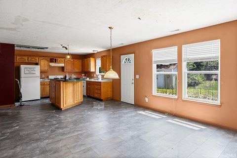 Tiny photo for 1609 Tabor Court, Lafayette, IN 47909 (MLS # 202529819)