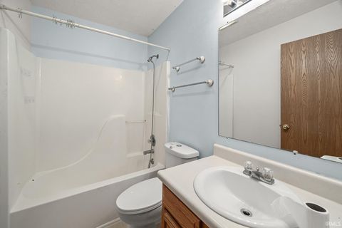 Tiny photo for 1609 Tabor Court, Lafayette, IN 47909 (MLS # 202529819)