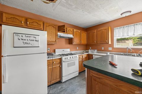 Tiny photo for 1609 Tabor Court, Lafayette, IN 47909 (MLS # 202529819)