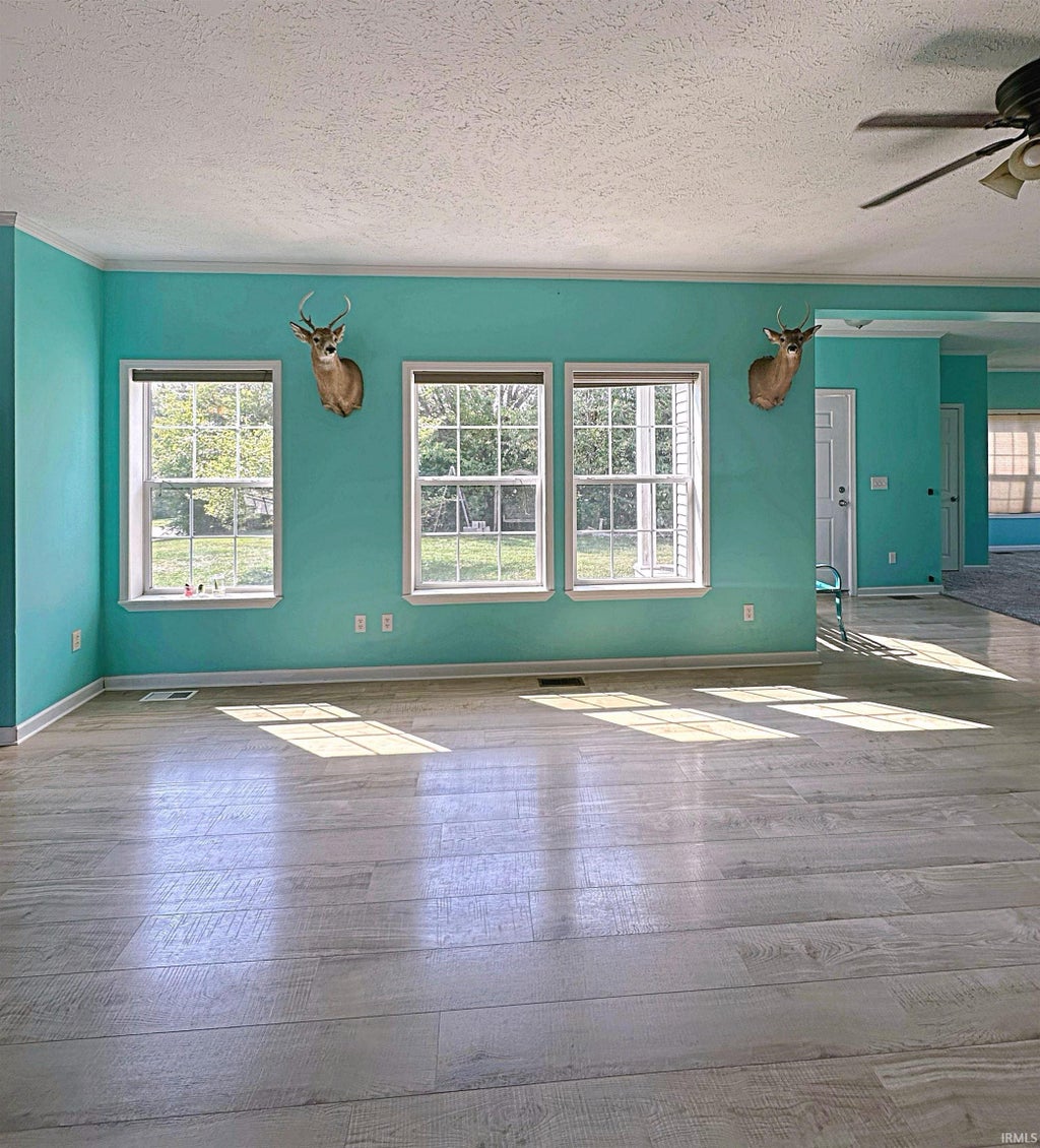 Photo of 3862 N 1200 E, Loogootee, IN 47553 (MLS # 202640208)