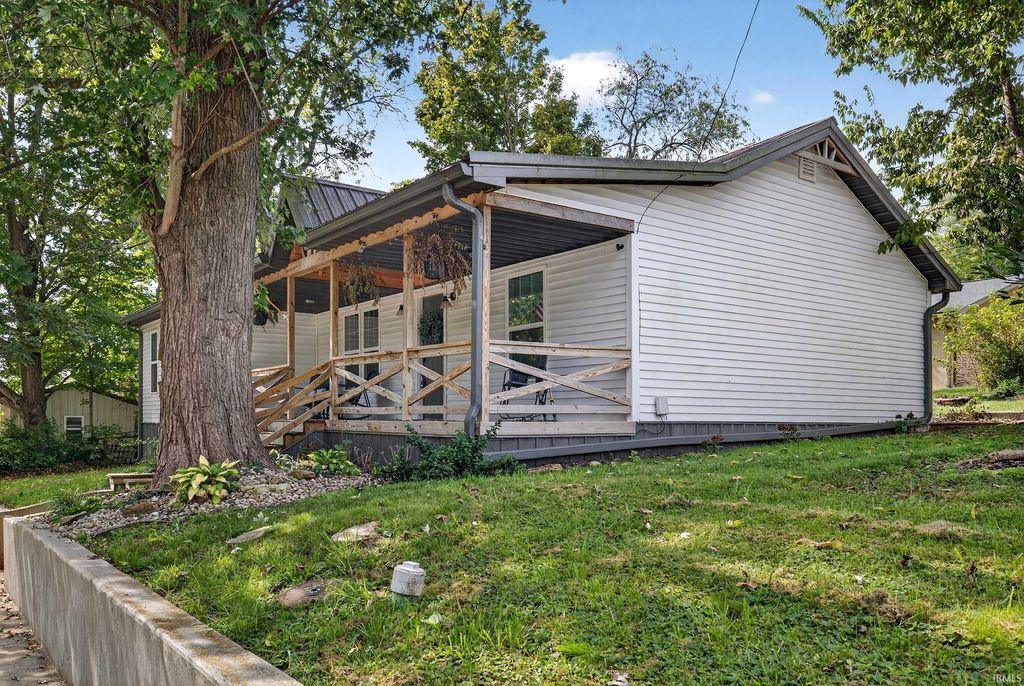 Photo of 203 NE 1st Street, Paoli, IN 47454 (MLS # 202600533)