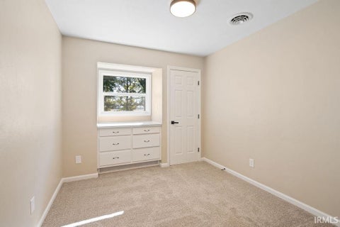 Tiny photo for 4296 E 100 S Road, Kokomo, IN 46901 (MLS # 202643524)