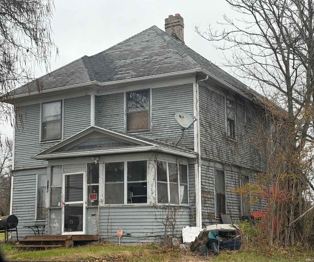 Photo of 106 N Adams Street, South Bend, IN 46628 (MLS # 202547666)