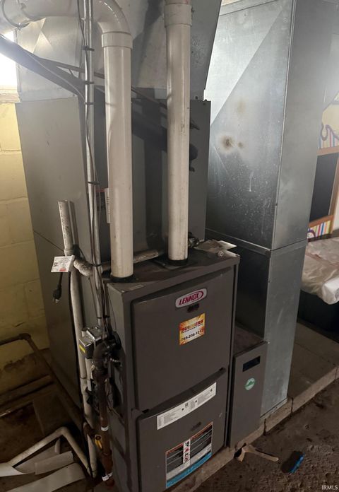 Tiny photo for 1324 N Waugh Street, Kokomo, IN 46901 (MLS # 202610679)