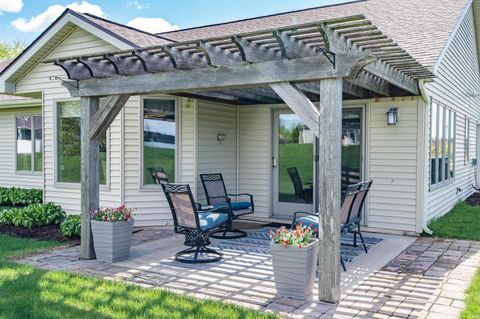 Tiny photo for 8735 Kilikenny Cove, Fort Wayne, IN 46835 (MLS # 202614226)