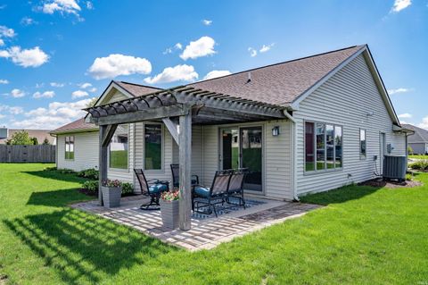 Tiny photo for 8735 Kilikenny Cove, Fort Wayne, IN 46835 (MLS # 202614226)