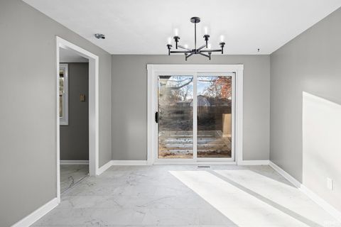 Tiny photo for 1406 Meadowbrook Court, Lafayette, IN 47905 (MLS # 202600952)