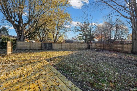 Tiny photo for 1406 Meadowbrook Court, Lafayette, IN 47905 (MLS # 202600952)