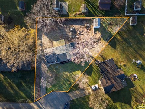 Tiny photo for 1406 Meadowbrook Court, Lafayette, IN 47905 (MLS # 202600952)