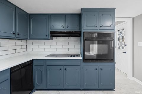 Tiny photo for 1406 Meadowbrook Court, Lafayette, IN 47905 (MLS # 202600952)