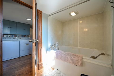 Tiny photo for 6633 E 400 SOUTH, Kokomo, IN 46902 (MLS # 202604851)