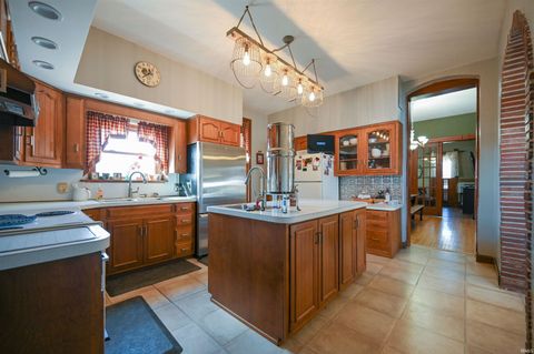 Tiny photo for 6633 E 400 SOUTH, Kokomo, IN 46902 (MLS # 202604851)