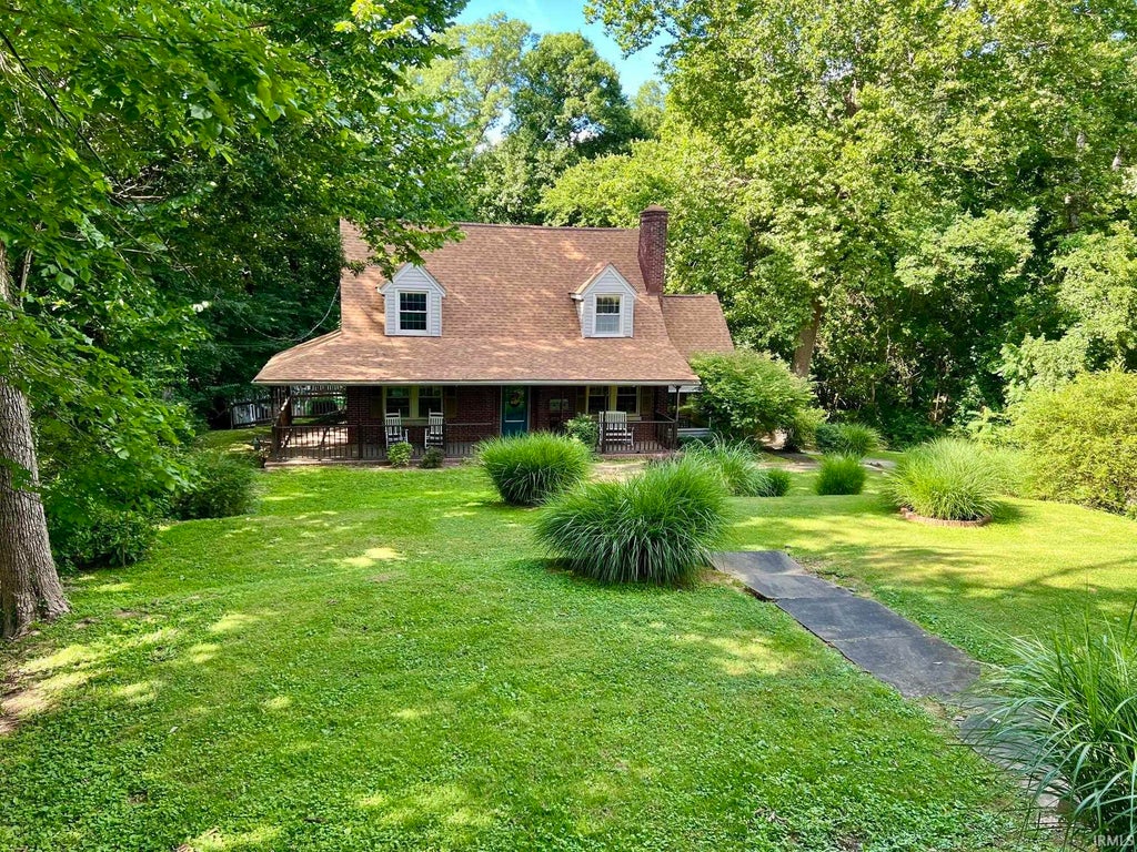 Photo of 2321 Mount Auburn Road, Evansville, IN 47720 (MLS # 202624372)