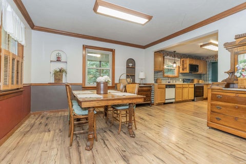 Tiny photo for 2321 Mount Auburn Road, Evansville, IN 47720 (MLS # 202624372)