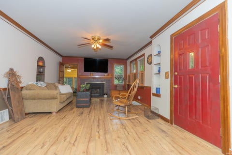 Tiny photo for 2321 Mount Auburn Road, Evansville, IN 47720 (MLS # 202624372)