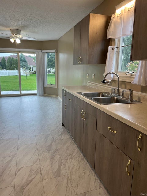 Tiny photo for 9503 Carmondy Crossing, New Haven, IN 46774 (MLS # 202639526)