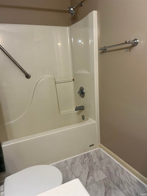 Tiny photo for 9503 Carmondy Crossing, New Haven, IN 46774 (MLS # 202639526)