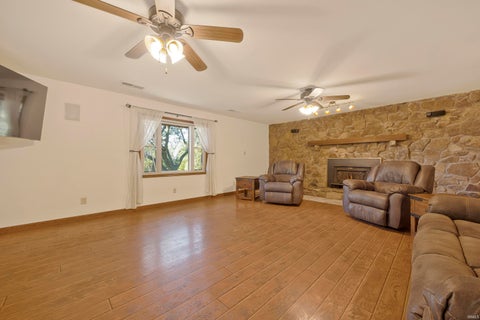 Tiny photo for 1390 S Old State Road 65, Princeton, IN 47670 (MLS # 202643761)
