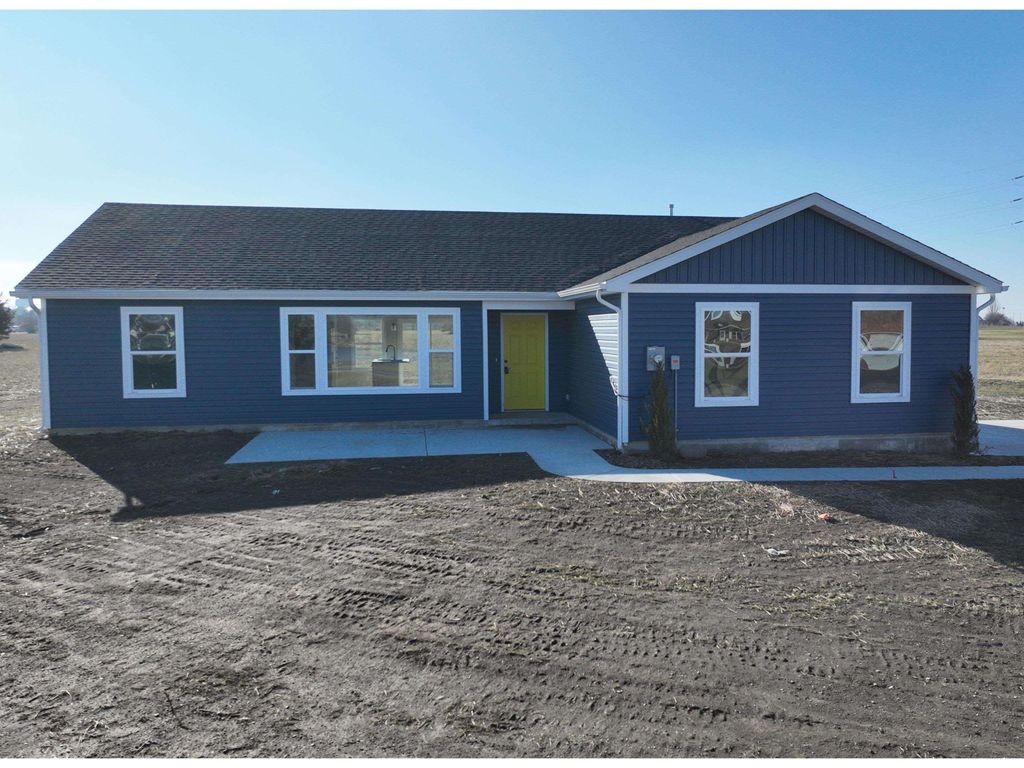 Photo of 5416 Norway Road, Monticello, IN 47960 (MLS # 202601016)