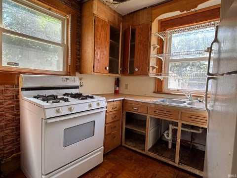 Tiny photo for 3221 Euclid Avenue, Fort Wayne, IN 46806 (MLS # 202636988)