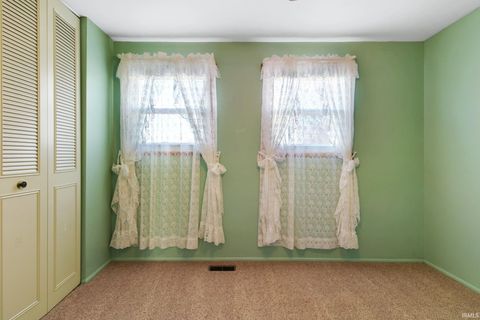 Tiny photo for 2209 Baton Rouge Drive, Kokomo, IN 46902 (MLS # 202546403)