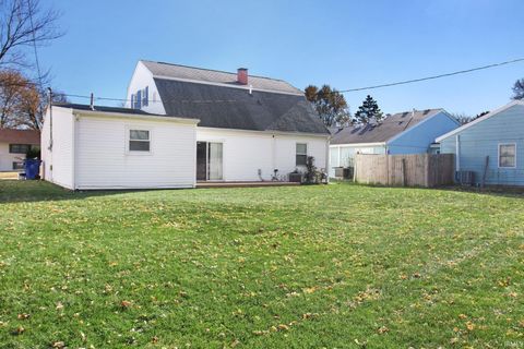 Tiny photo for 2209 Baton Rouge Drive, Kokomo, IN 46902 (MLS # 202546403)