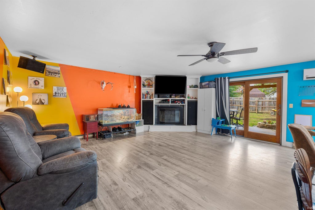 Photo of 1305 Culbertson Court, Auburn, IN 46706 (MLS # 202641073)