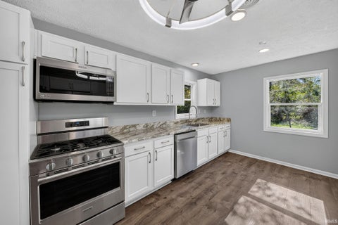 Tiny photo for 52776 Shellbark Avenue, South Bend, IN 46628 (MLS # 202643754)