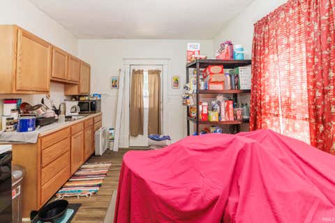 Tiny photo for 1112-1114 N Elm Street, Muncie, IN 47303 (MLS # 202635206)